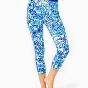Like New Lilly Pulitzer Weekender High-Rise Shell Me You Love Me 21" Legging S